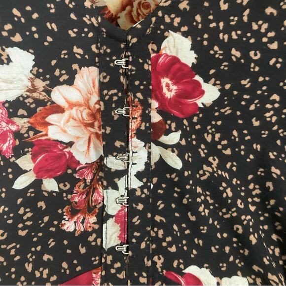 Torrid sheer floral print animal print 3/4 sleeve maximalist top peplum size 3X - Picture 4 of 7